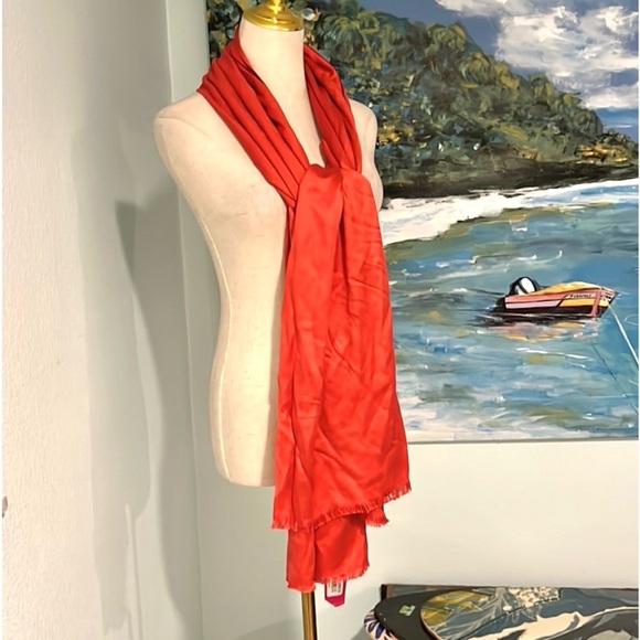 NWT, Vince Camuto Soft, Shimmering Rooibis Tea Lux, Fall, Scarf/Wrap, 24” x 80” - Picture 4 of 7